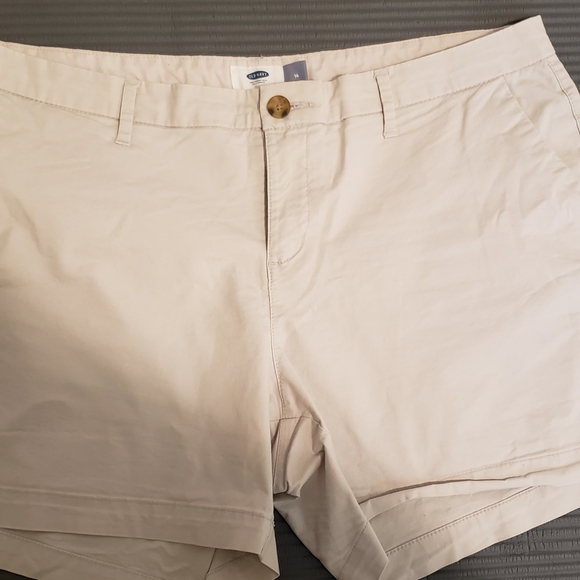 Shorts - Picture 2 of 2